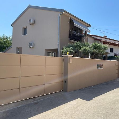 House Runa Poreč Exteriör bild